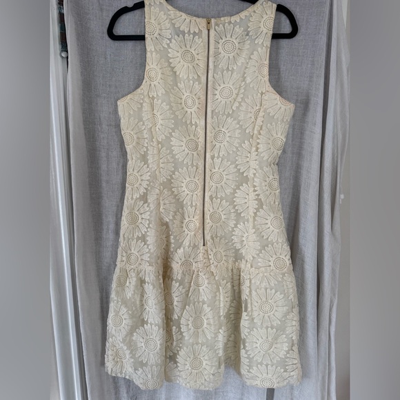 NWT - Banana Republic Ivory Drop Waist Dress. New with tags. - Picture 2 of 4